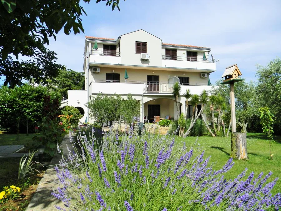 Apartmani Peroš – fotografija 2