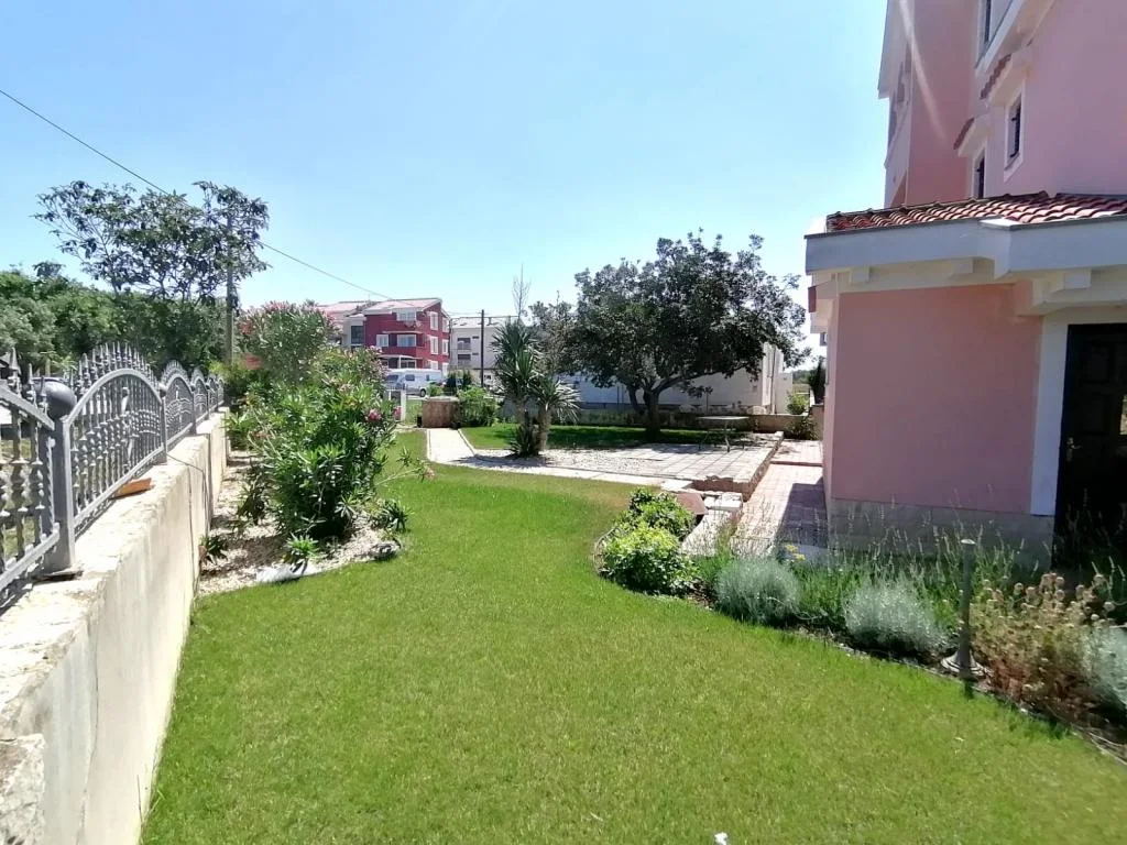 Apartmani Sarita – fotografija 6