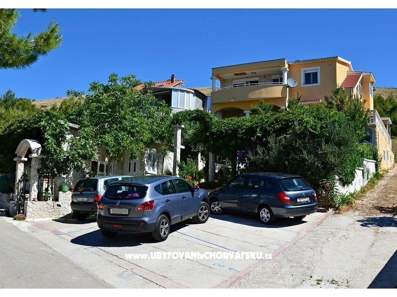 Apartmani Villa RA – fotografija 6