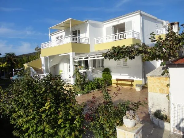 Apartmani Ana – fotografija 3