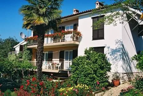 Apartmani Alex – fotografija 2
