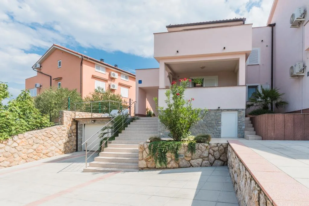 Apartmani Fenix – fotografija 5