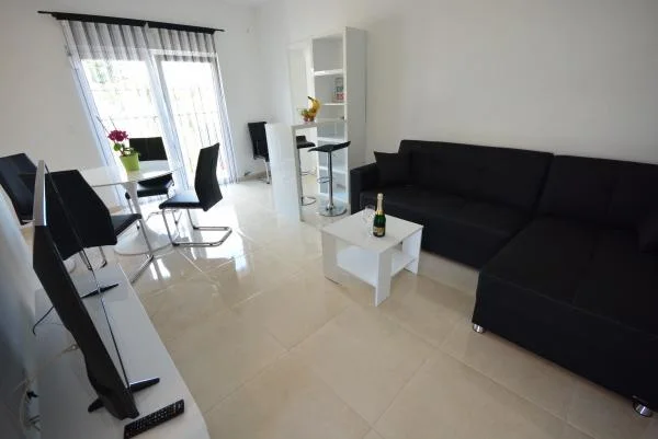 Apartmani Paula – fotografija 5