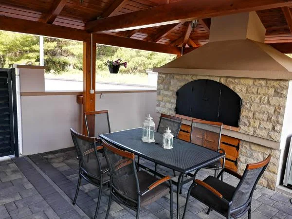 Apartmani Hana – fotografija 3