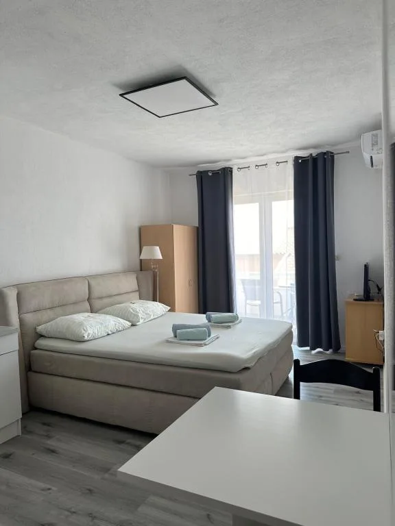 Studio – fotografija 2