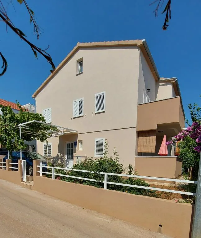 Apartmani Diva – fotografija 2