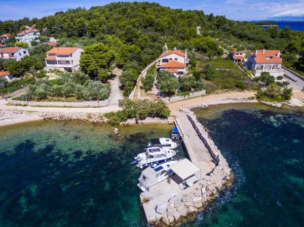 Apartmani Škara – fotografija 2