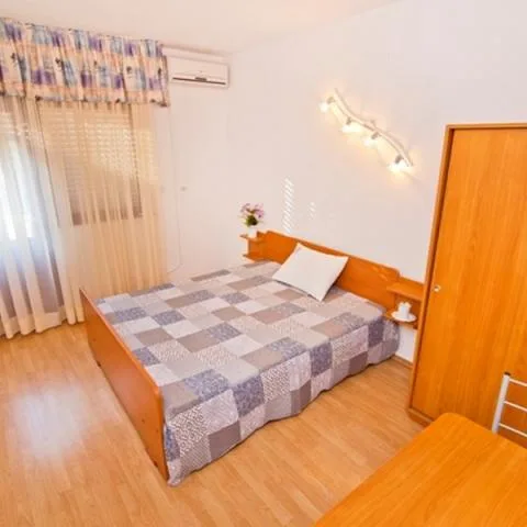 Studio – fotografija 2