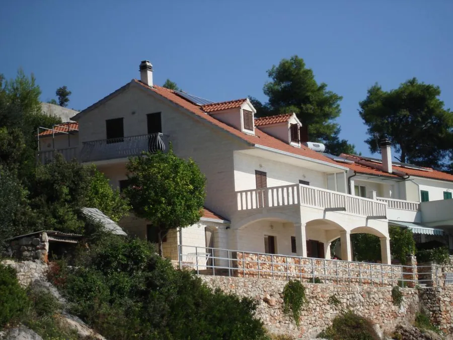 Apartmani Elizabet – fotografija 2