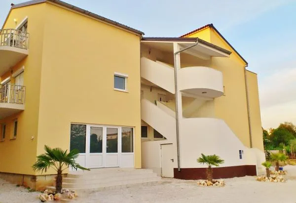 Apartmani Villa Maja – fotografija 2
