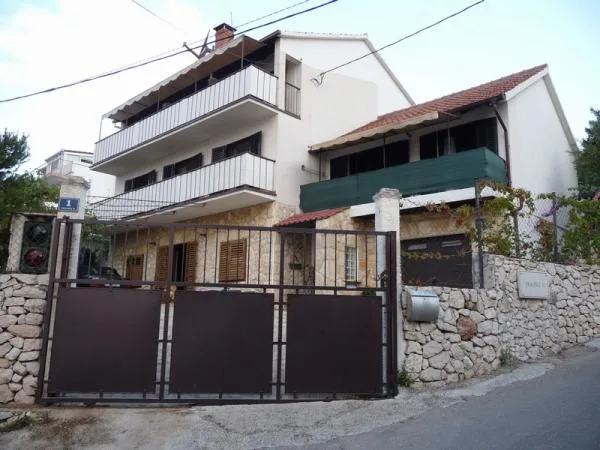 Apartmani Benzia – fotografija 2
