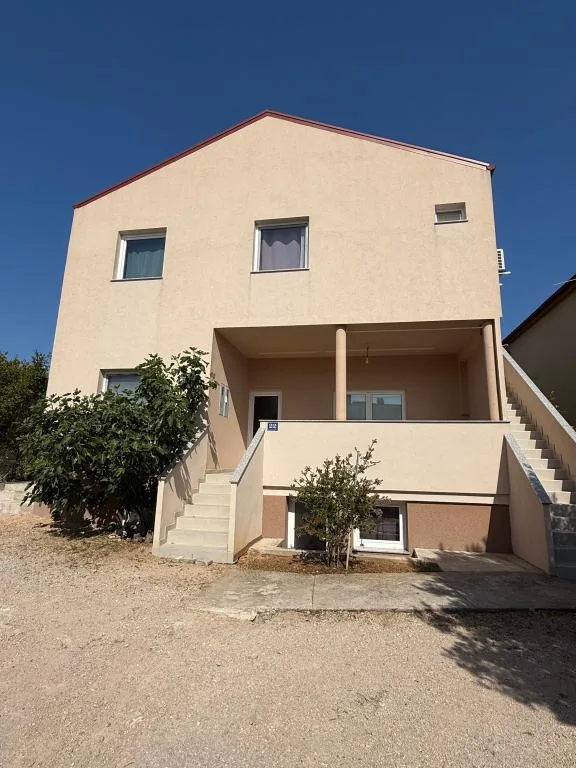 Apartmani Senči – fotografija 2