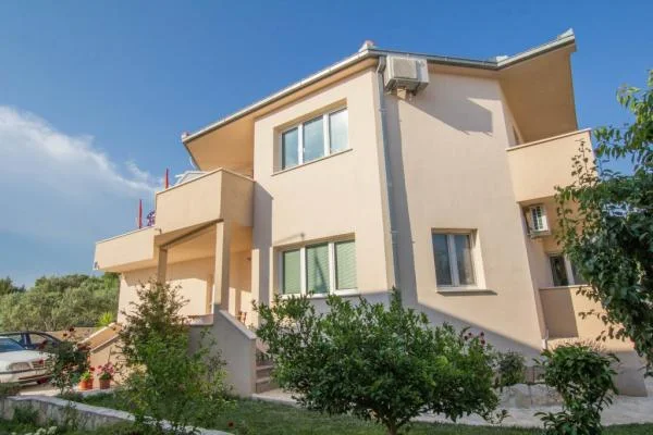 Apartmani Anamaria – fotografija 3