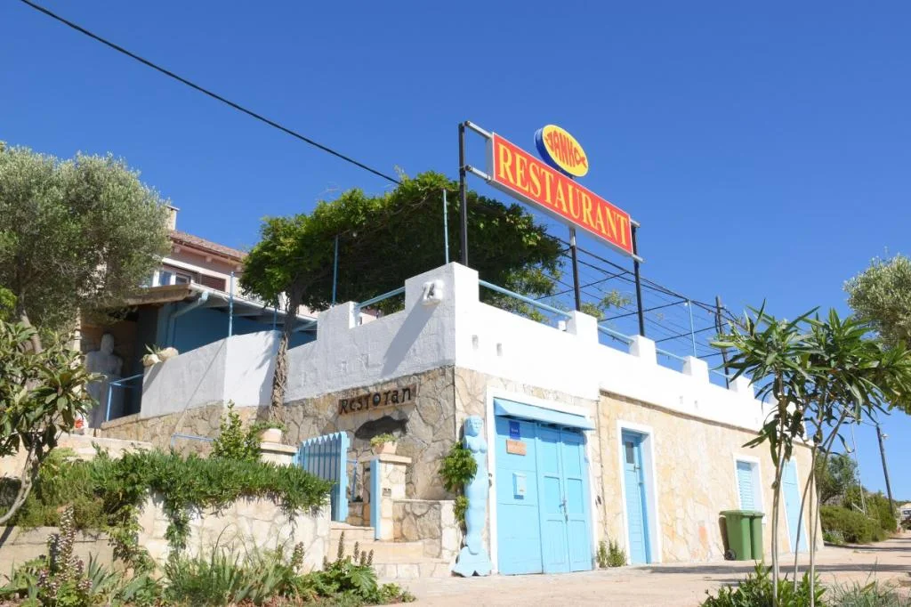 Apartmani Corto Maltese i Casablanca – fotografija 3