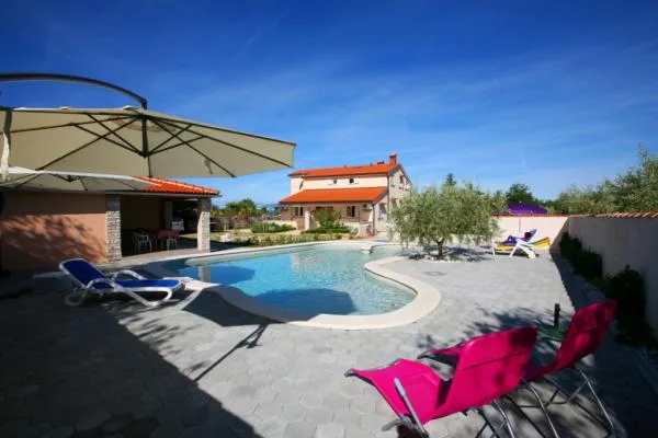 Apartmani Oliva – fotografija 2
