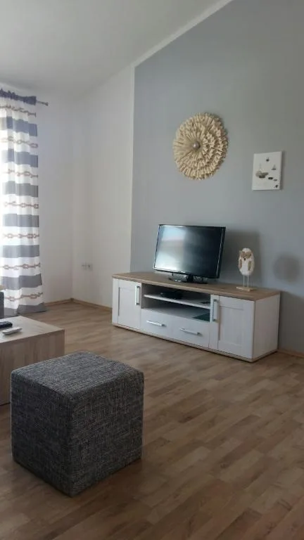 A4+2 – fotografija 2