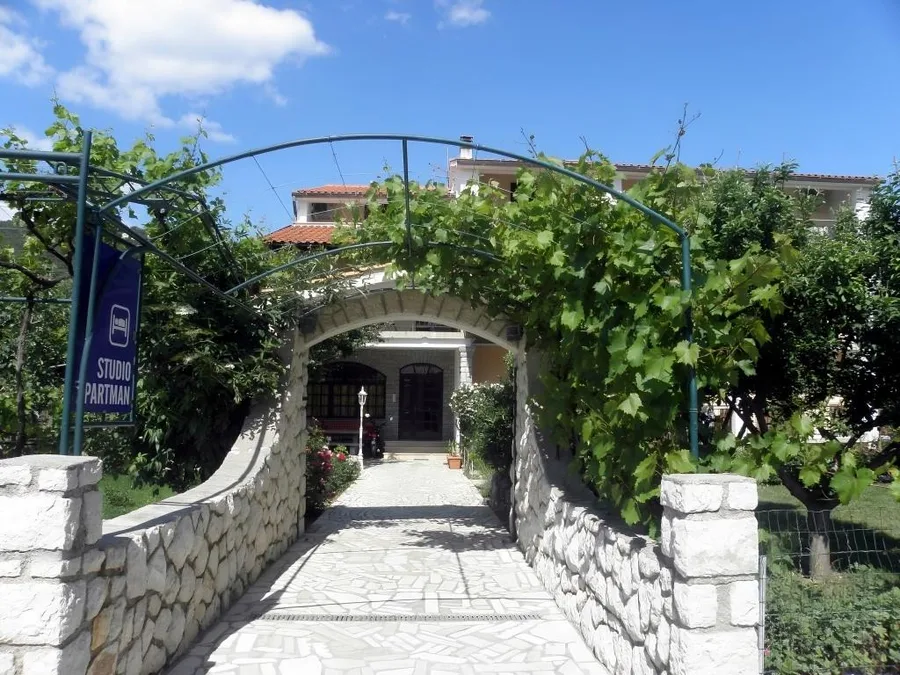 Apartmani Guest House Gordana – fotografija 2
