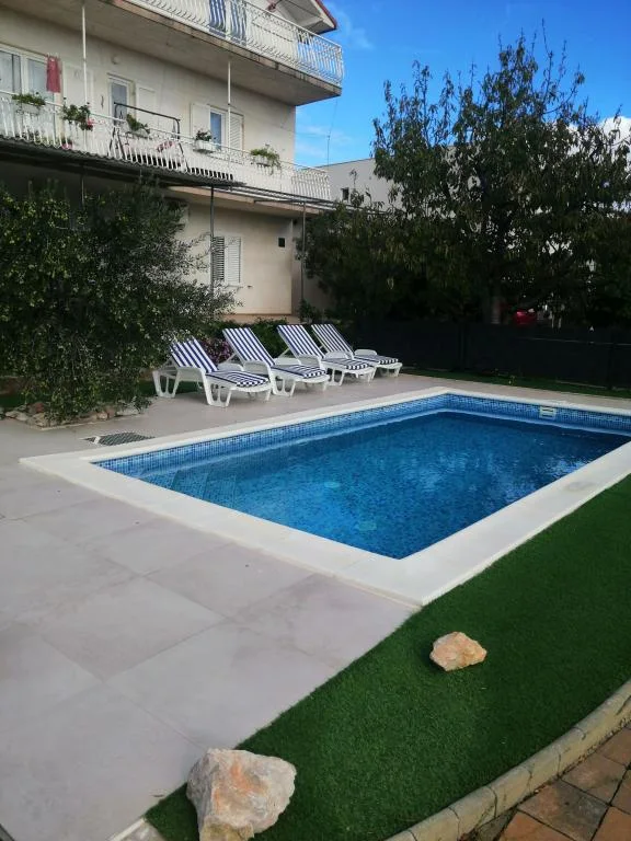 Apartmani Lara Gloria – fotografija 5