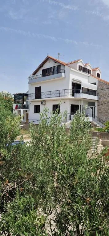 Apartmani Skorin – fotografija 2