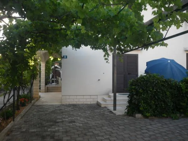 Apartmani Dadić – fotografija 4
