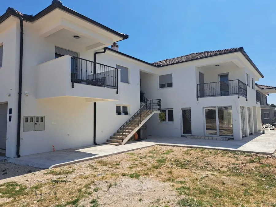 Apartmani Sunny – fotografija 2