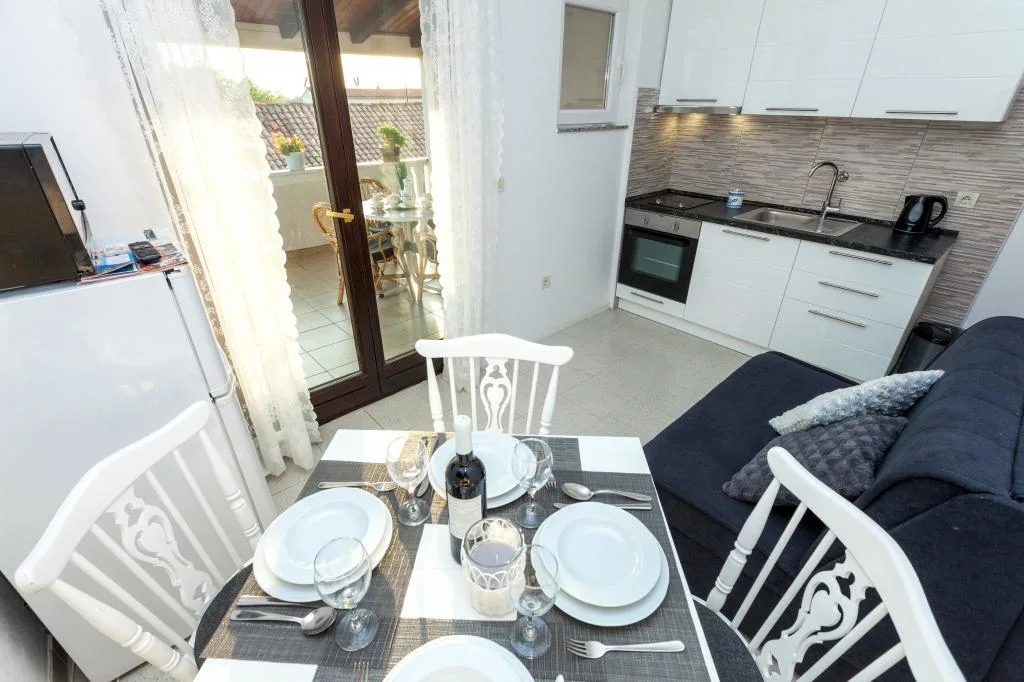 Apartmani Miro Kurtov – fotografija 6