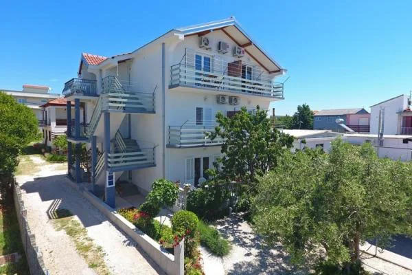 Apartmani Holiday Home Sea La Vie – fotografija 5