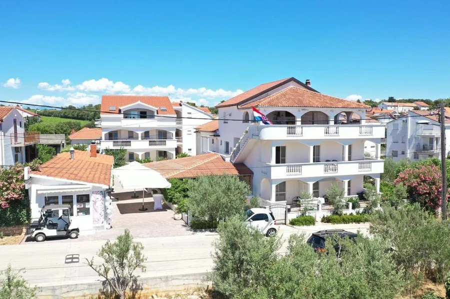 Apartmani Marina – fotografija 2