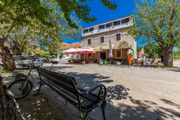 Apartmani Slanac – fotografija 2
