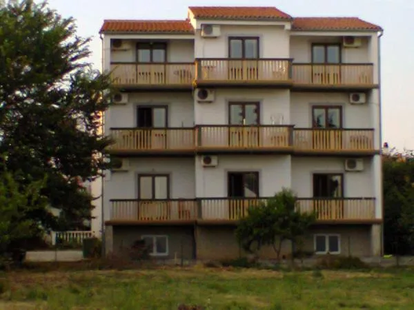 Apartmani Erlic – fotografija 2