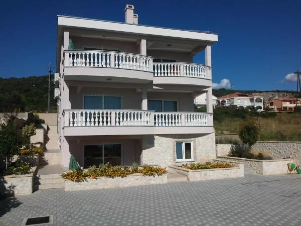 Apartmani Čirjak – fotografija 2