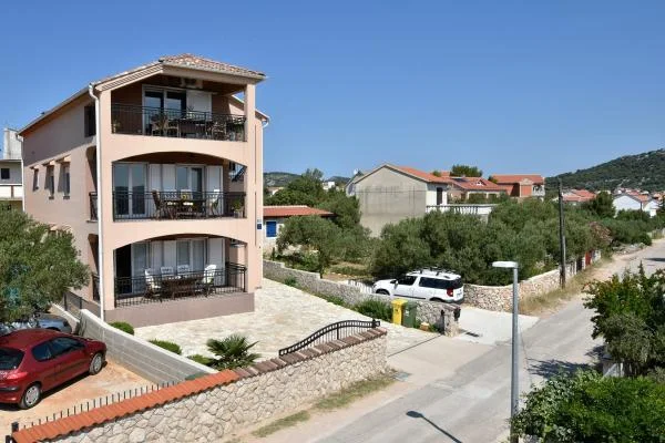 Apartmani Nataša Nino – fotografija 4