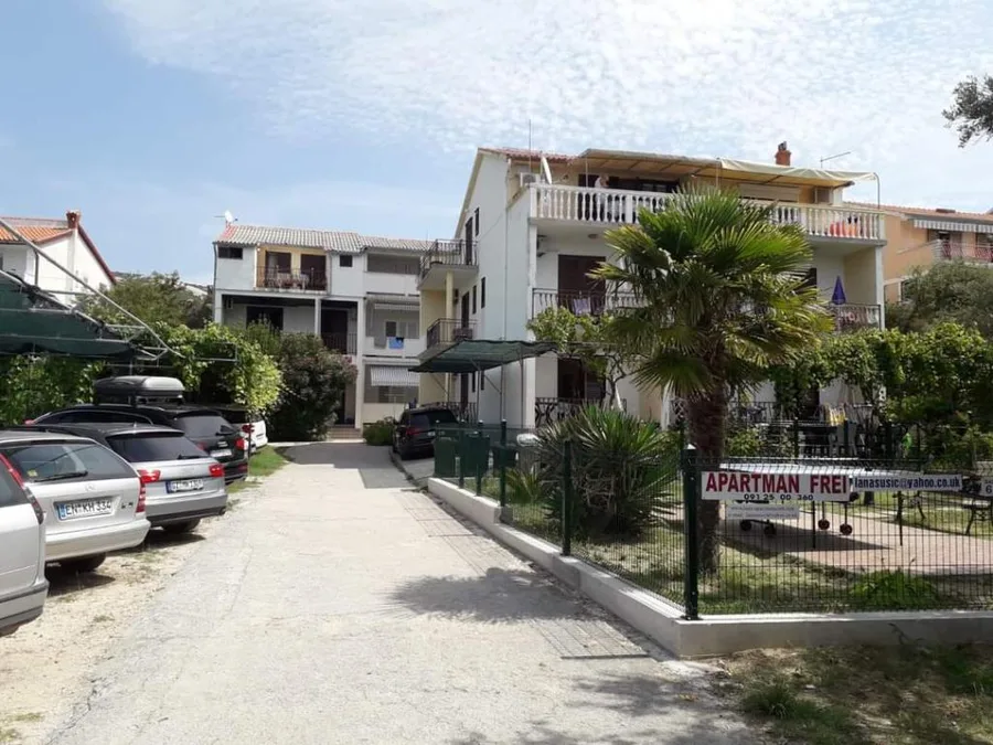 Apartmani Lana – fotografija 2