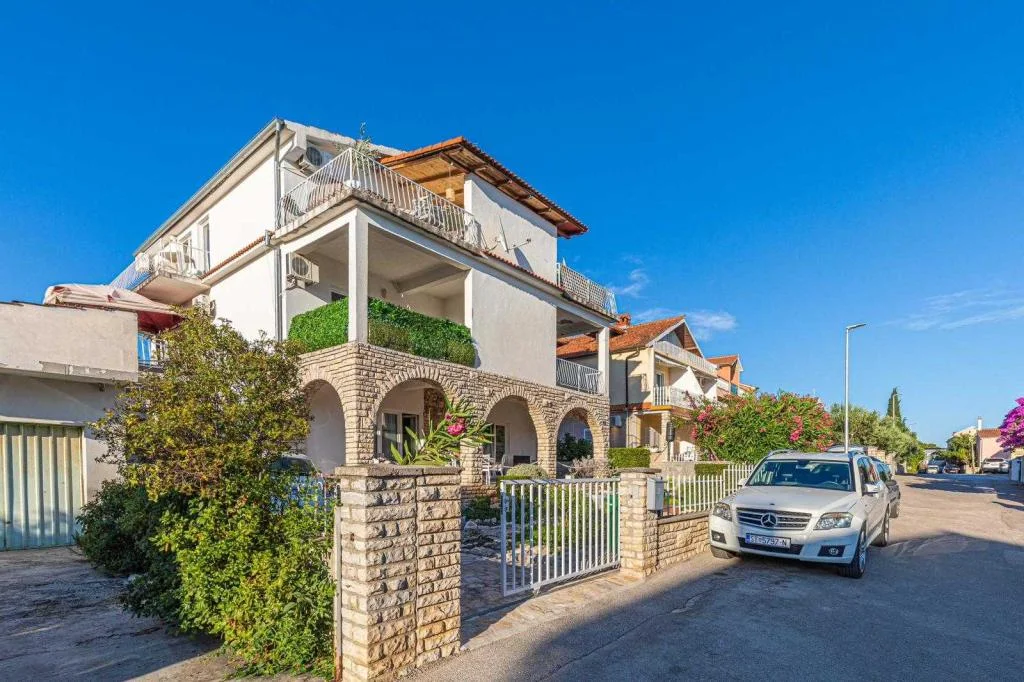 Apartmani Radić – fotografija 3