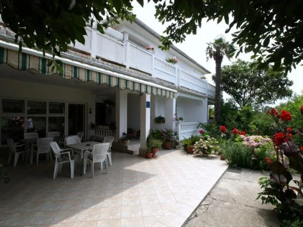 Apartmani Vila Mirjana – fotografija 2