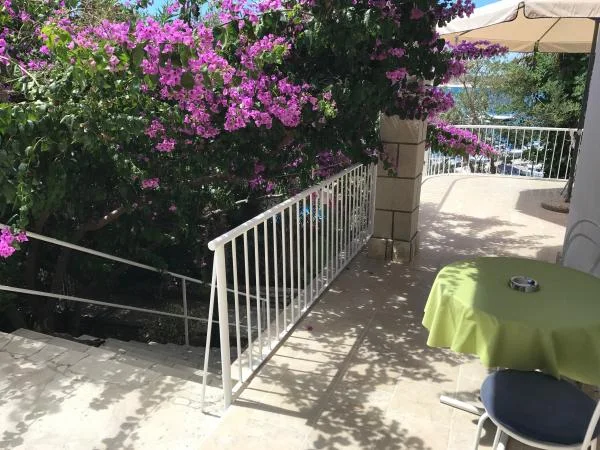Apartmani Španjol – fotografija 6