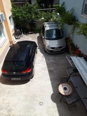 Apartmani Elvira – fotografija 6