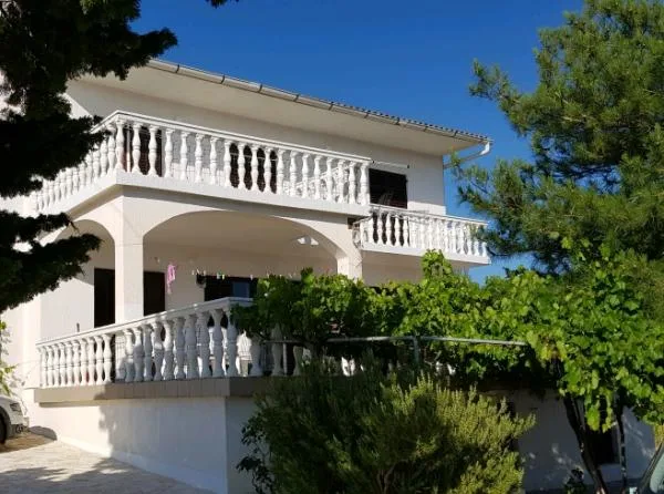 Apartmani Ivanka – fotografija 2