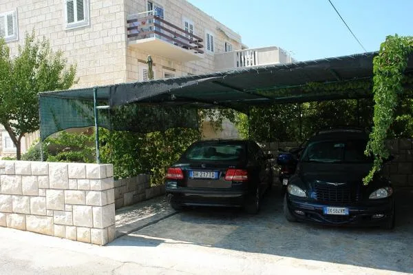 Apartmani Jerka – fotografija 2