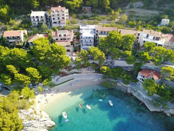 Apartmani Villa Dalmatia – fotografija 2