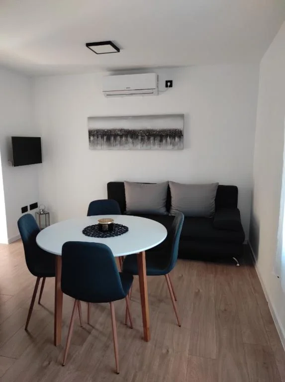 Apartmani Sara – fotografija 5