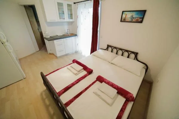 Studio – fotografija 2