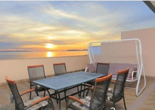 Apartmani Doris i Iris – fotografija 2