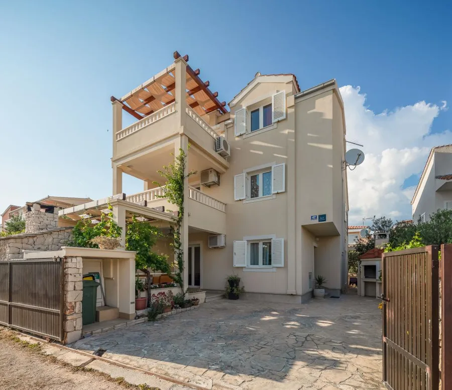 Apartmani Vučica – fotografija 2