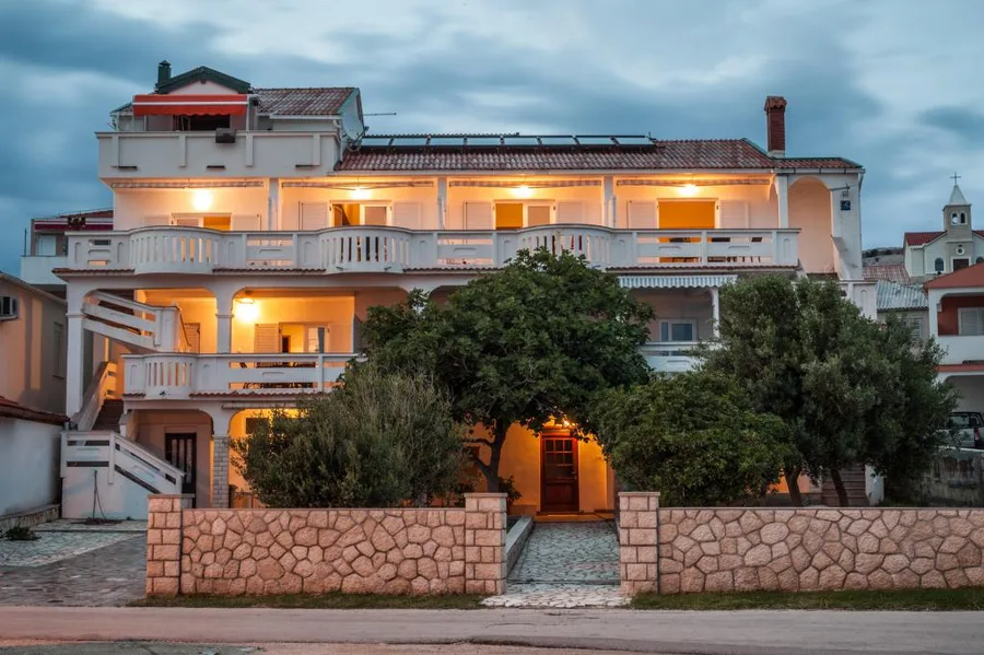 Apartmani Ferienhaus Rajka – fotografija 2