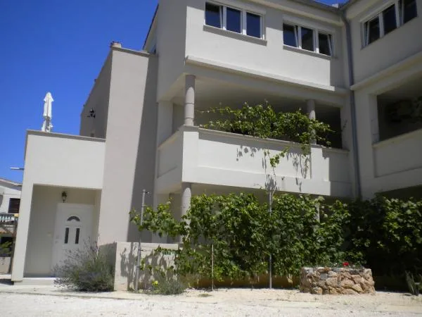 Apartmani Vito – fotografija 2