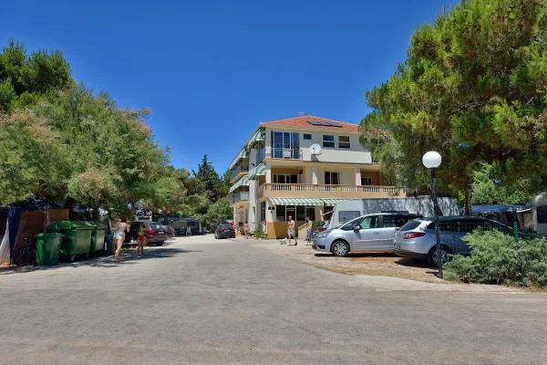 Apartmani Malenica – fotografija 6