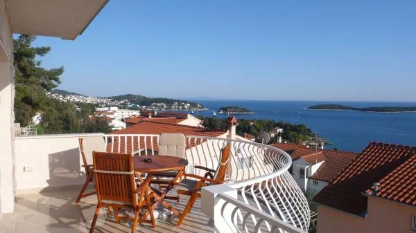 Apartmani Tatjana Dominis – fotografija 3