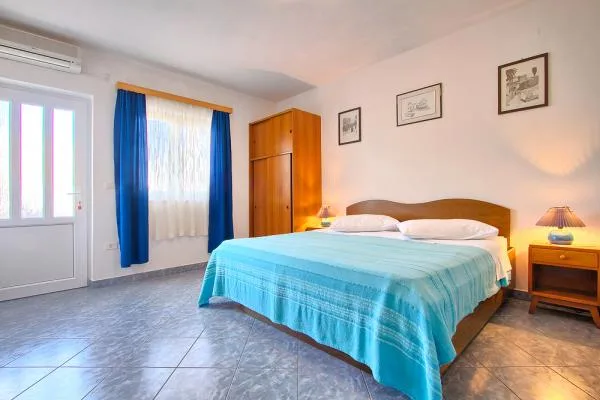 Studio – fotografija 2