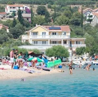 Apartmani Sunce – fotografija 2